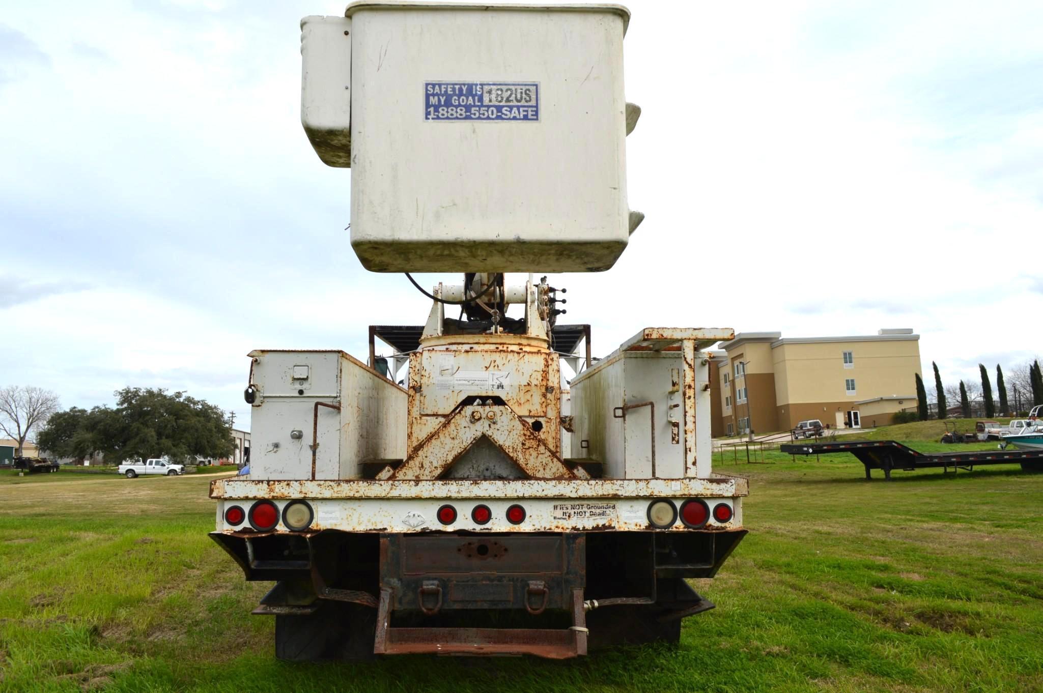 2000 GMC C7500 Bucket Truck 4x2 L6 7.2L Diesel Automatic, unit #5314