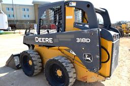 2012 John Deere 318D Skid Steer