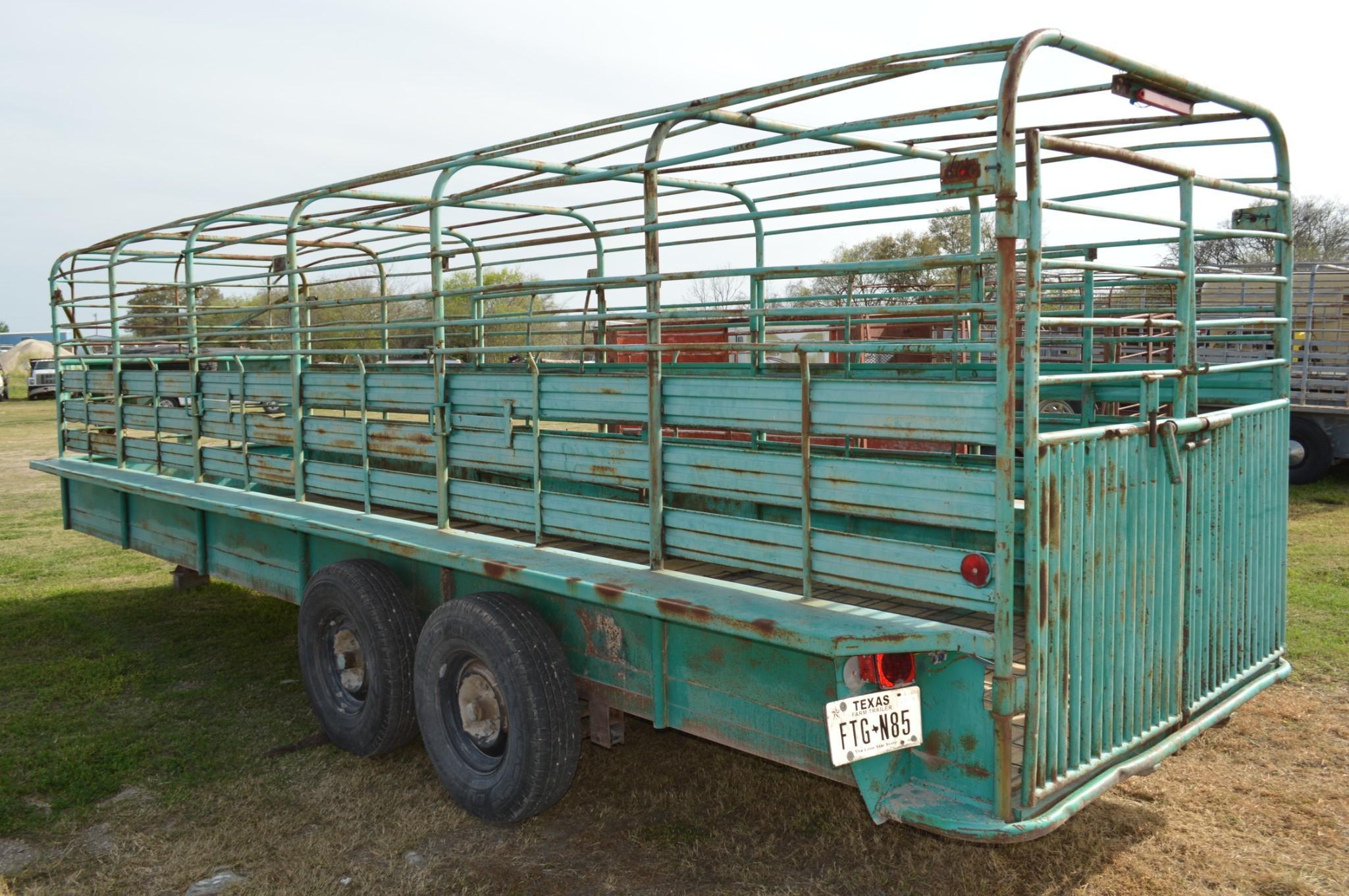 1973 Hano Classic 24' Gooseneck Stock Trailer