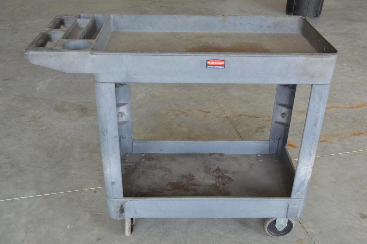 Rubbermaid Utility Cart