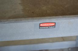 Rubbermaid Utility Cart