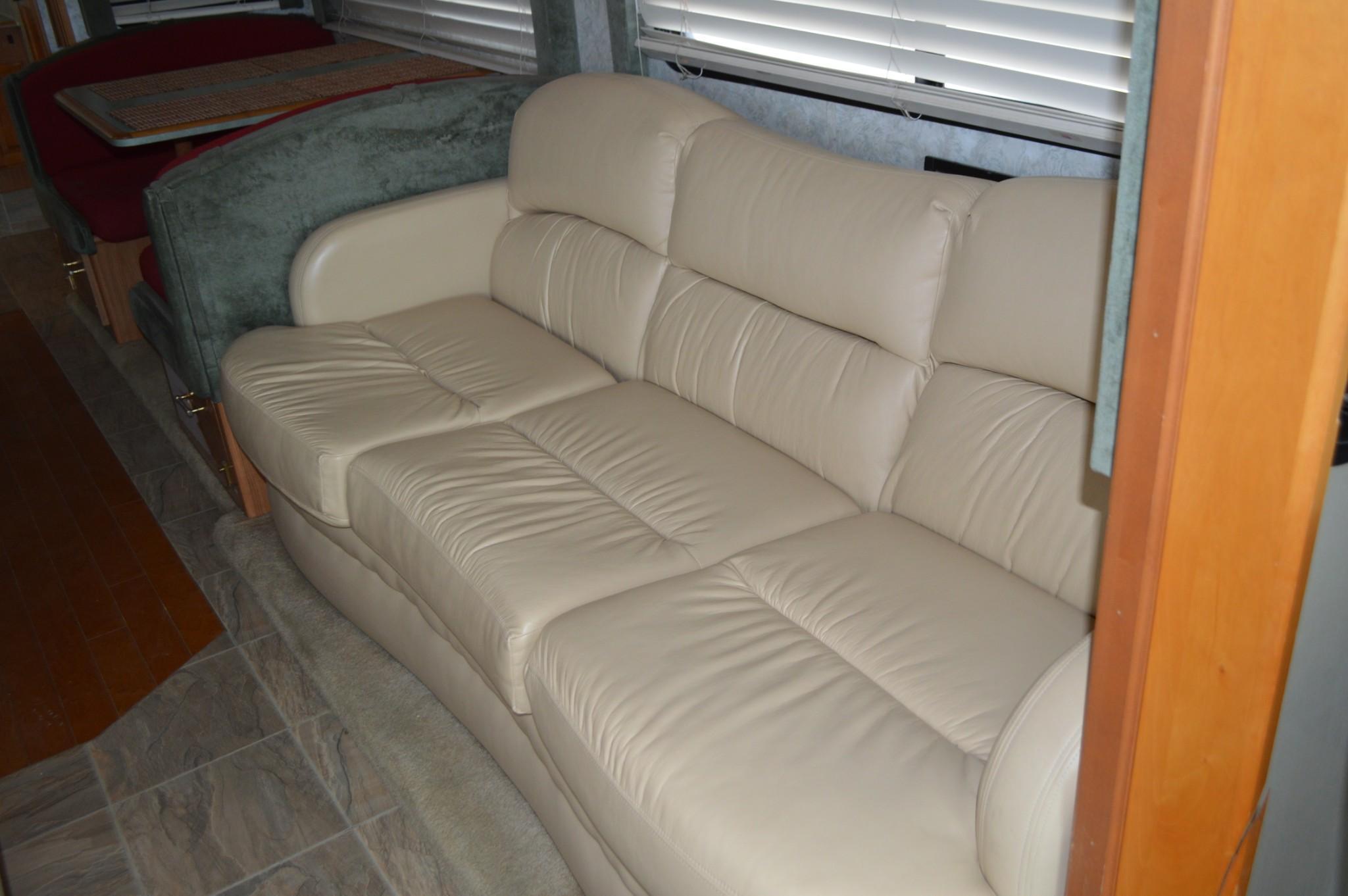 1997 Fleetwood Discovery Lazydays Motorhome