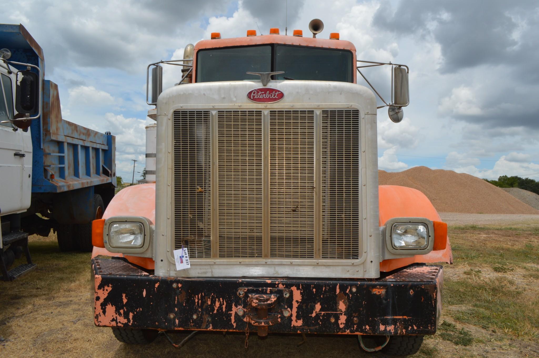 1990 Peterbilt Model 378, C13 Caterpillar Motor, Eaton Fuller 9 Spd Transmission