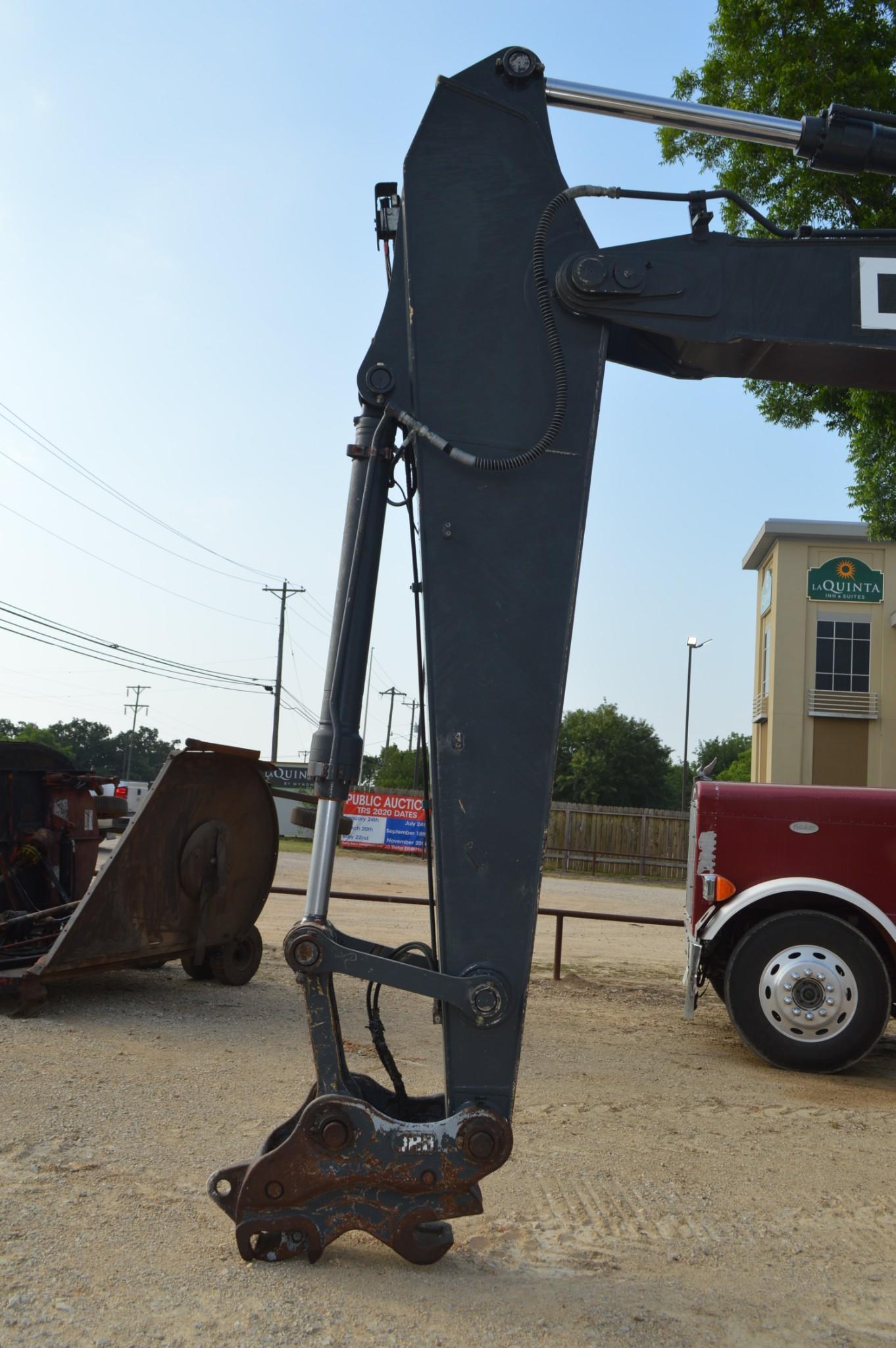 2014 John Deere 245LC Excavator