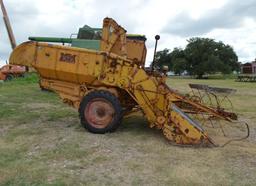 Minneapolis Moline Antique Combine