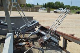 Bumper Pull Trailer with 2 Battery Powered Skeet Throwers