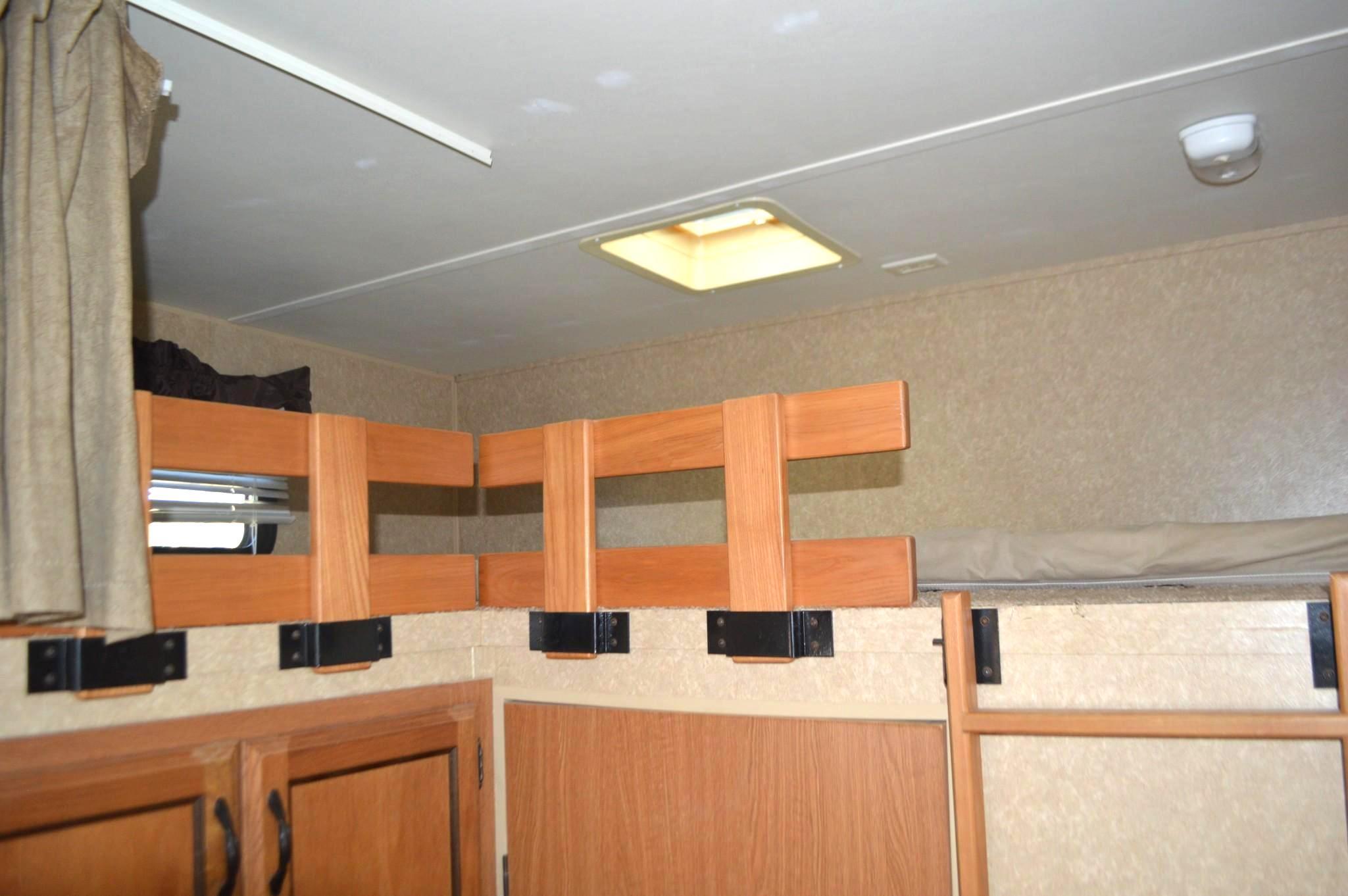 2009 Dutchmen Denali Camper RV Trailer *Title