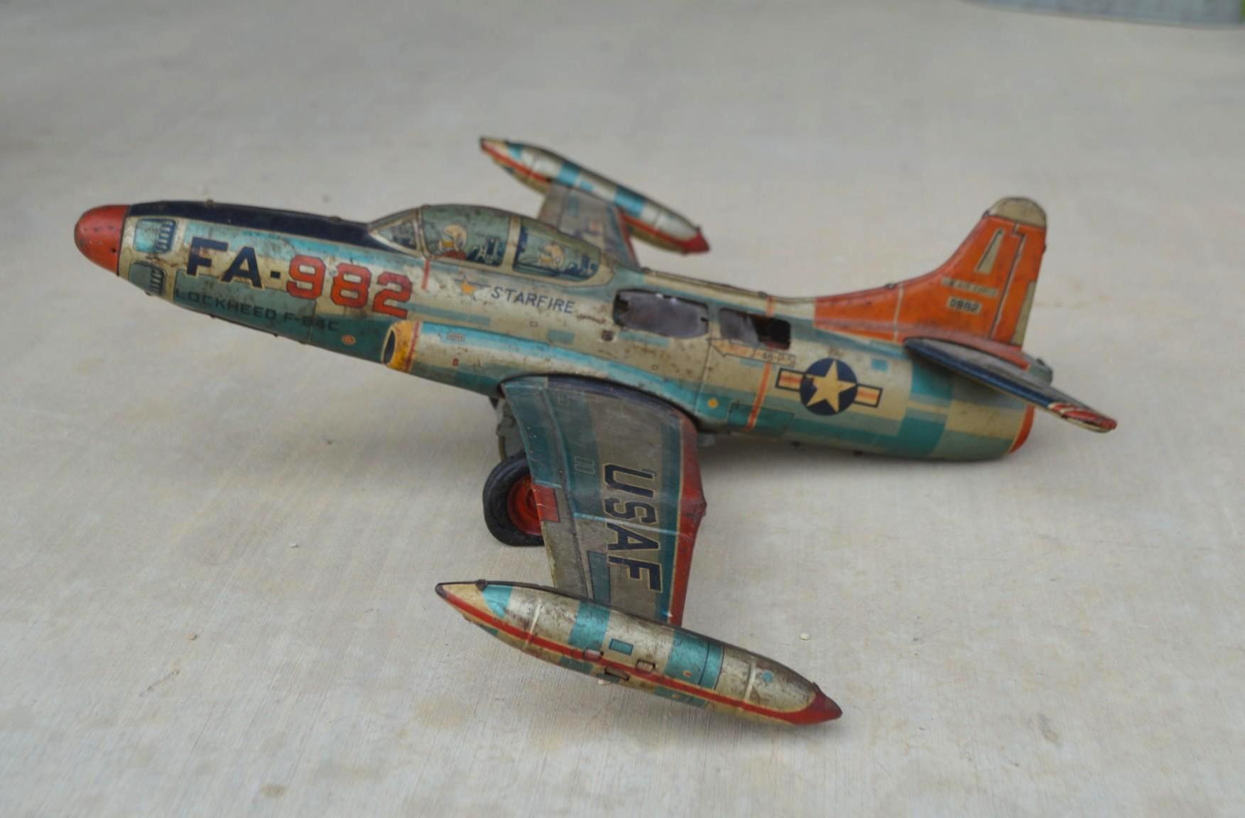 Vintage US Army Metal Toy Dozer & Vintage 1950 USAF FA-982 Jet