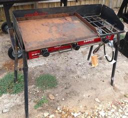 Camp Chef Tahoe Triple Propane Burner w/Griddle Insert