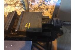 machinest vise. No handle