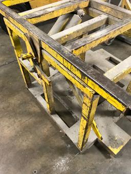 Stationary Industrial pallet box dumper or rotator