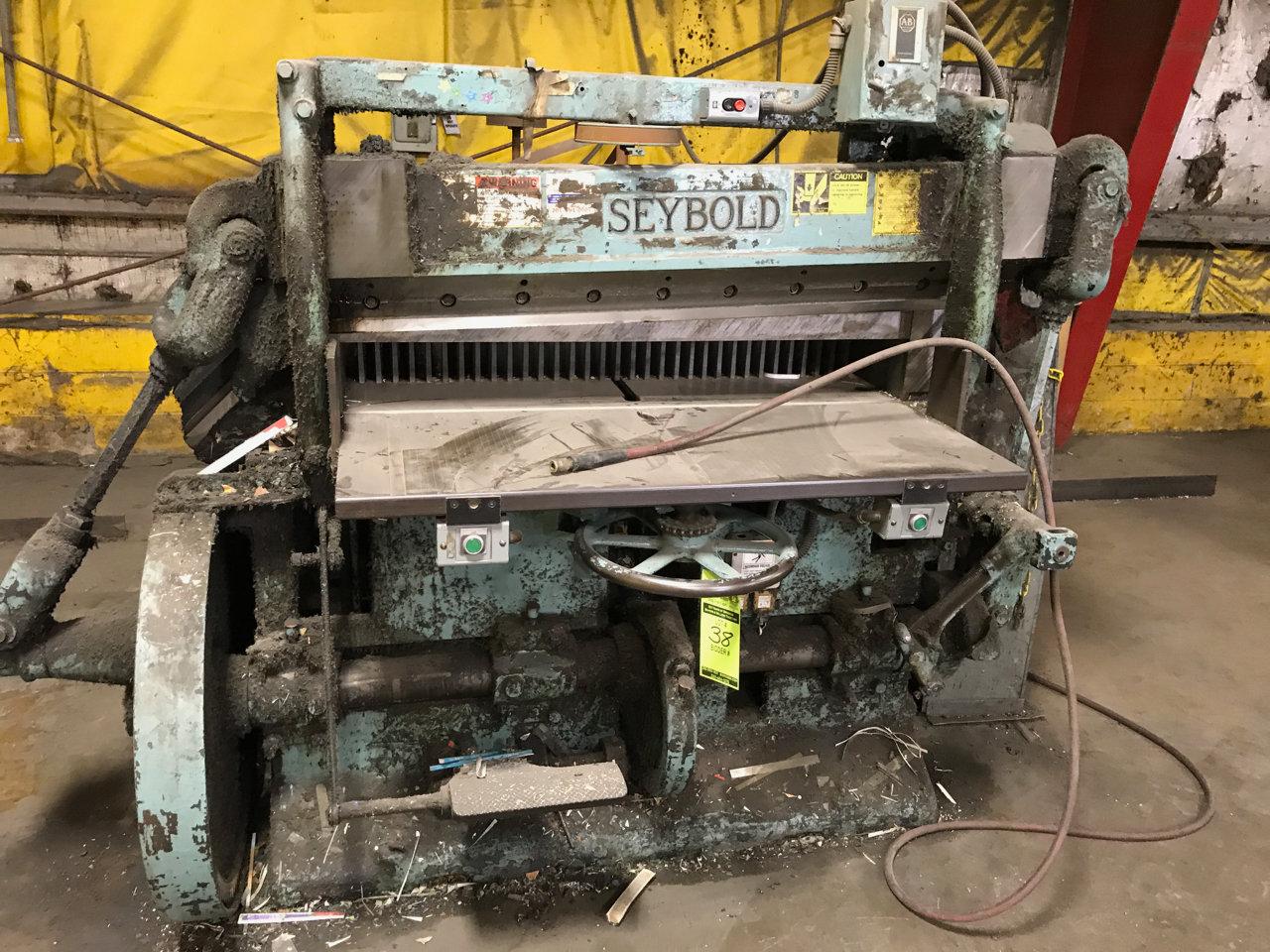 Seybold Cutting Machine/ Shear Approx 52 inches Cutting Machine