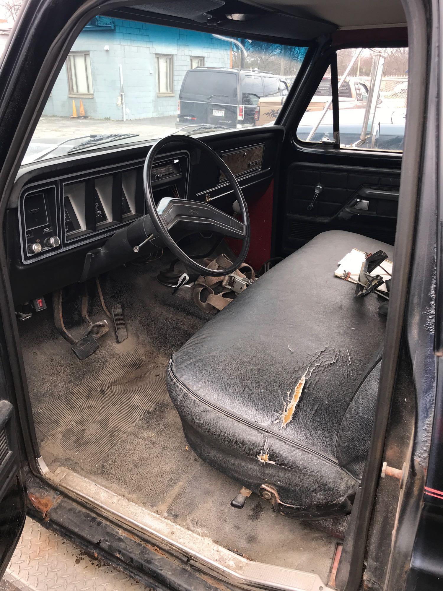 1978 F350 ladder truck with 12 foot stake body