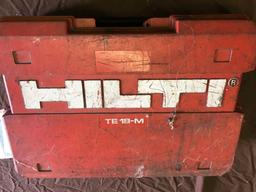 Hilti TE-18 M Hammer Drill with case, powers on