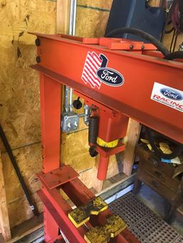 Large Hydraulic Shop press, with 10000 PSI Max Pressure