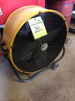 Maxx Air high velocity barn fan