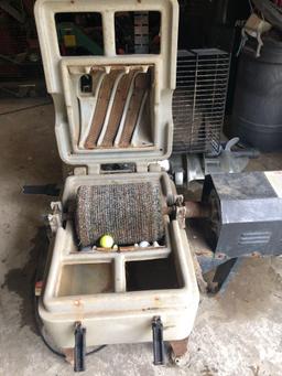 Witter Golf Ball Washer