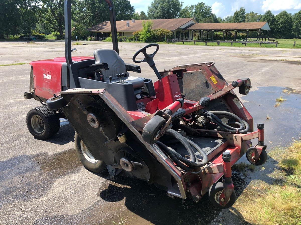 Toro GroundsMaster 4100 Diesel 4x4 Field Mower