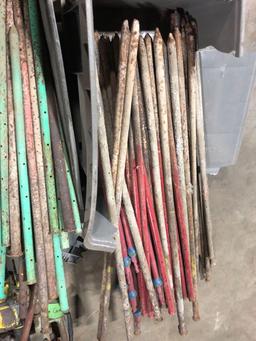 Group lot of concrete form pins