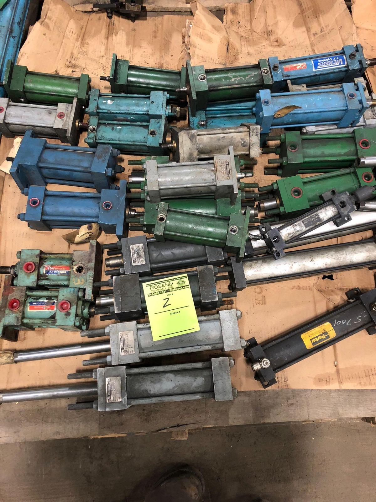 Bulk Lot of assorted Hydraulic Cylinders