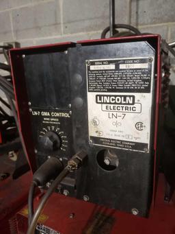 Lincoln Electric LN-7 Wire Feed Welder CV-300