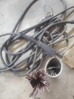 Welding wire and lines