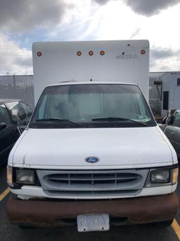 1994 Ford E-350 15 ft Box Truck (A4)