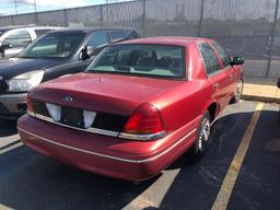 1998 Ford Crown Vic (read description) (A73)