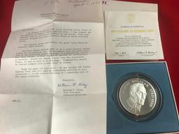 1973 Panama 20 Balboas Coin, 2000 grains of sterling silver with COA and box