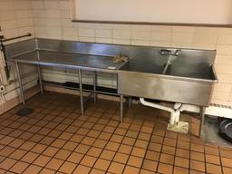 Free standing 2 Bay Sink, with large side shelf, comes with faucet.