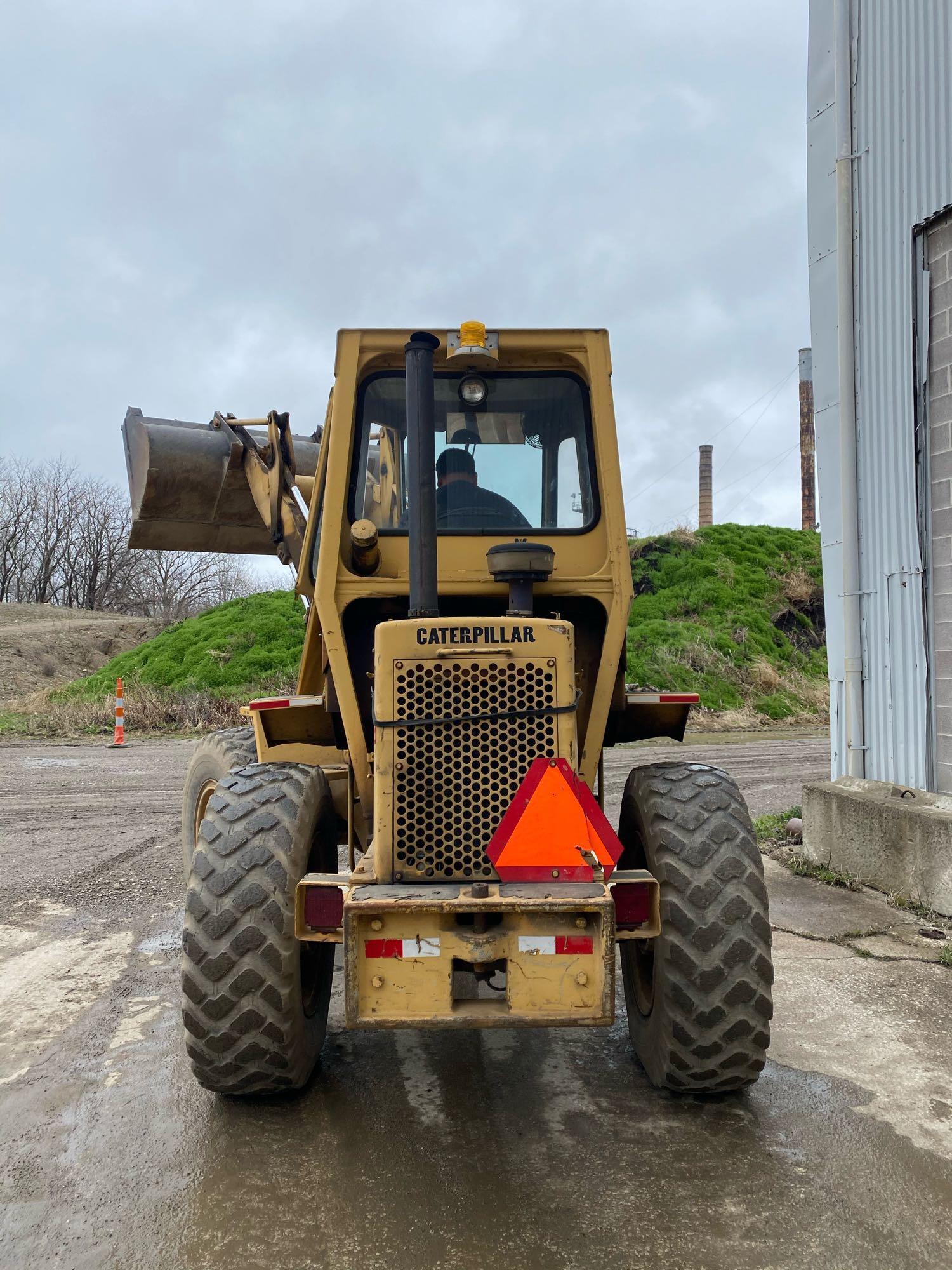 Cat 910 Articulating Wheel Loader