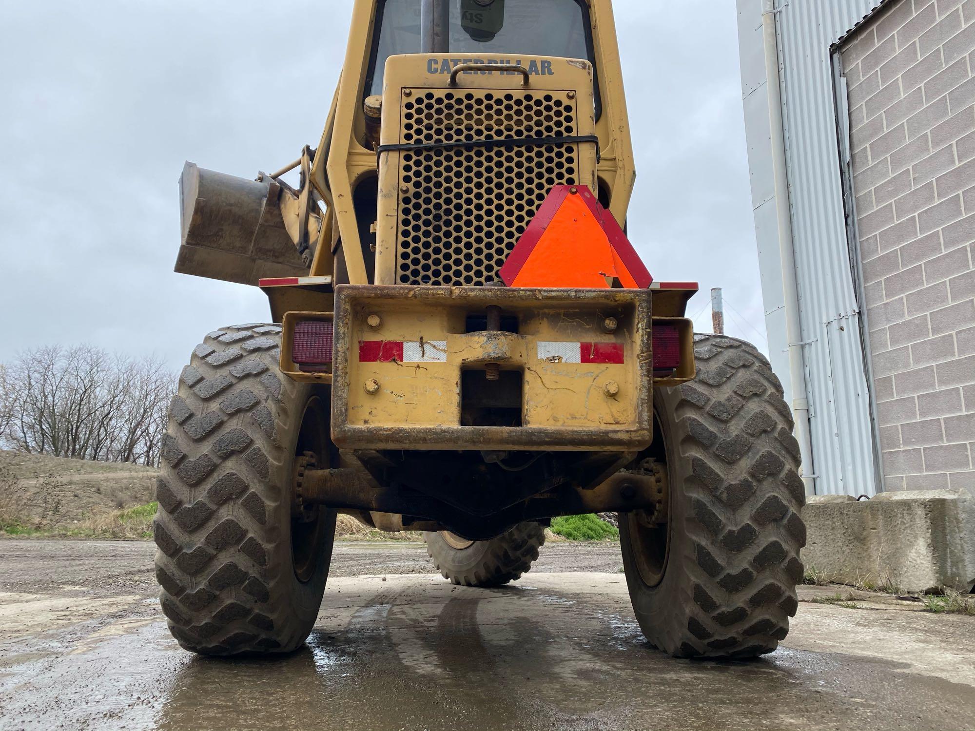 Cat 910 Articulating Wheel Loader