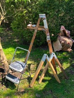 2 Ladders, Sawhorse Legs & Clamps