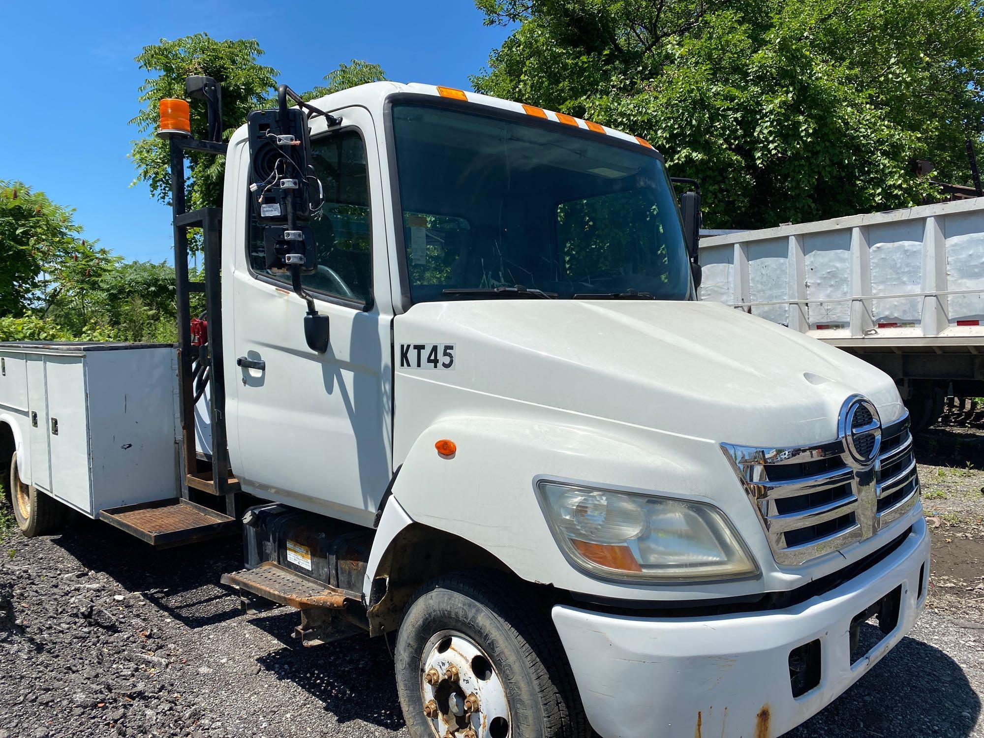 2008 Hino 145 Utility Truck