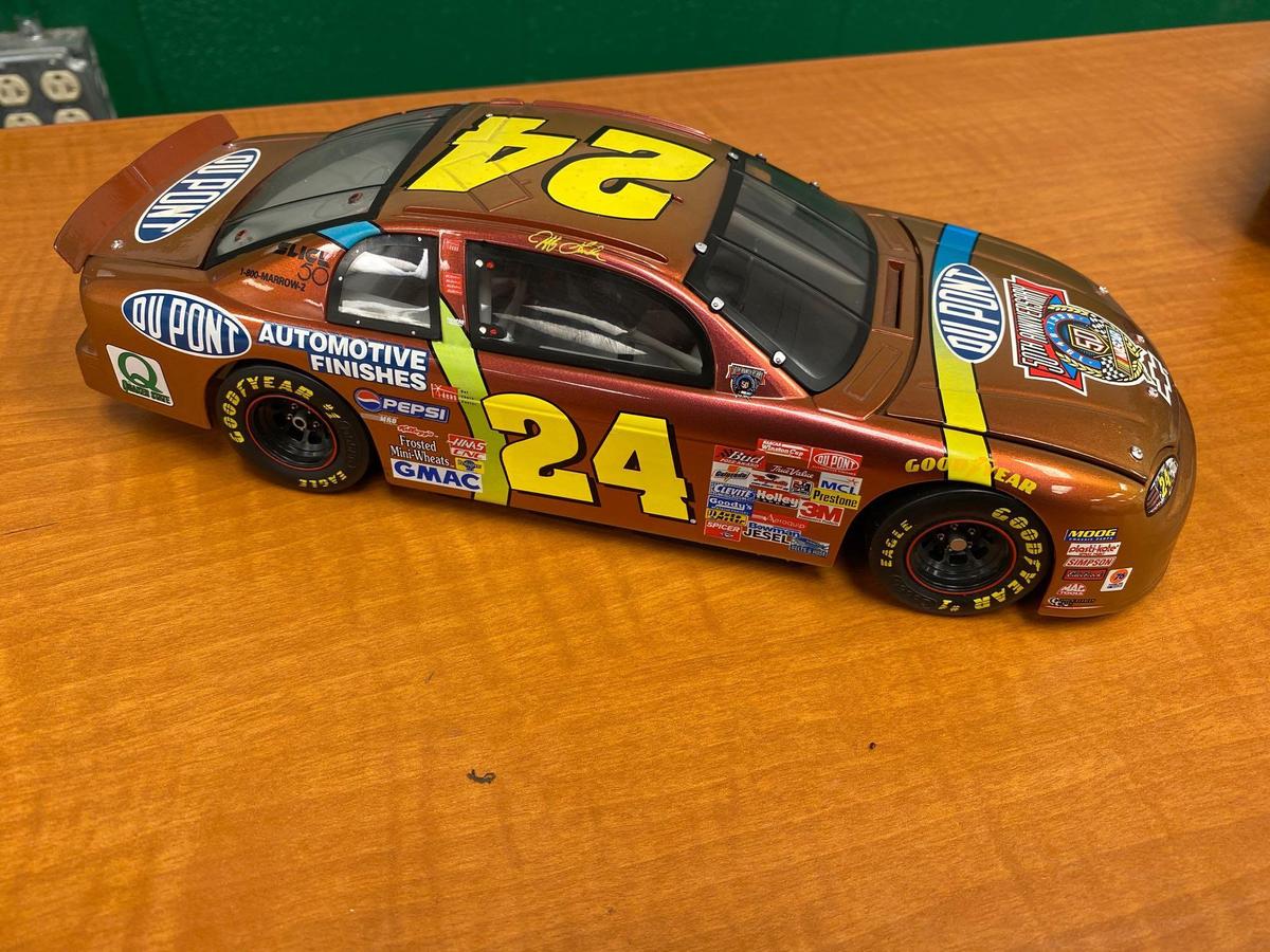 1/18 scale Jeff Gordon diecast