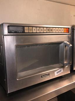 Panasonic 1200 Commercial Microwave with Touch Pad