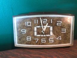 Vintage Mid Century General Electric Wall Clock