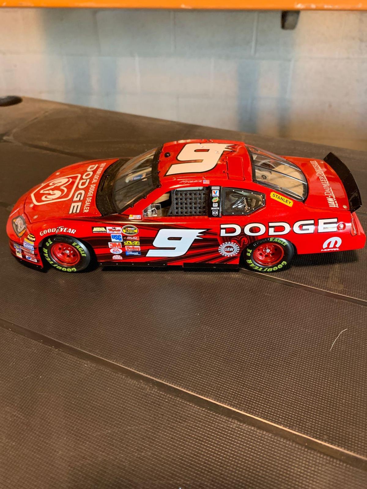 #9 kasey kahne Dodge Charger stock car