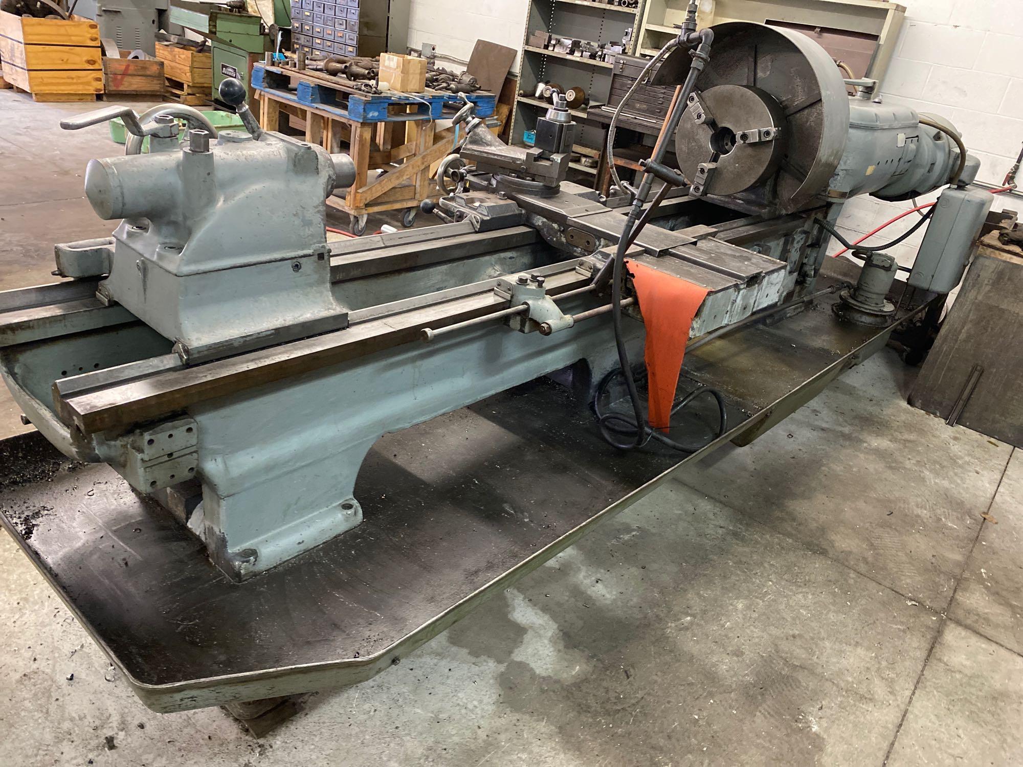 Axelson metal lathe, with 10ft bed, size W20, machine powers on and operates as expected