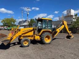 John Deere 210C Backhoe