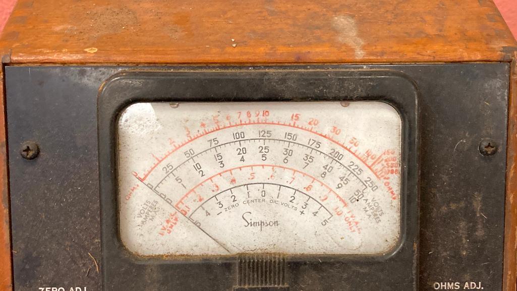 Antique Simpson Vacuum Tube Voltmeter 266