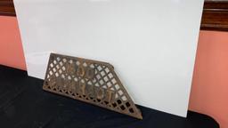 "1900 Cataract" Grate from Cast Iron Tub Antique Washing Machine