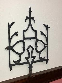 Cast Iron Widow's Walk Metal Grates / Fencing X 1