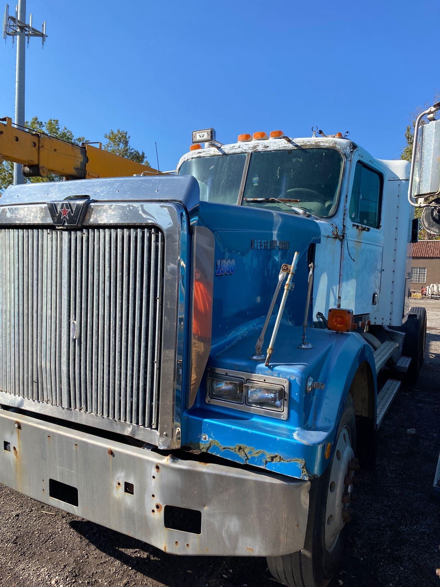 1994 Wester Star 4900 Tractor/Truck