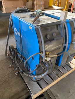 Miller Milermatic 350P Mig Welder