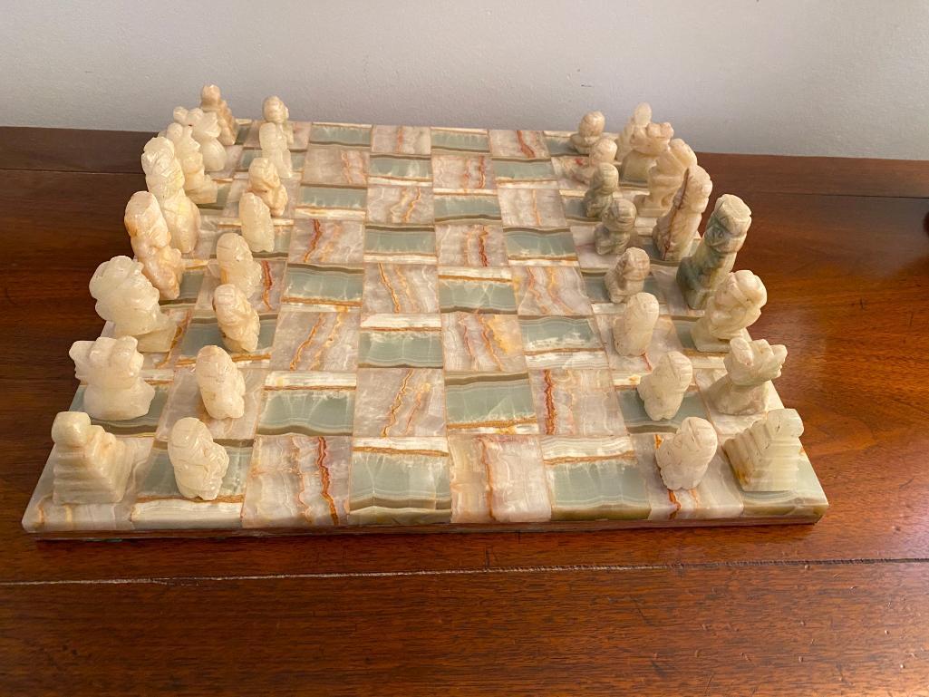 Beautiful Agate Chess Set