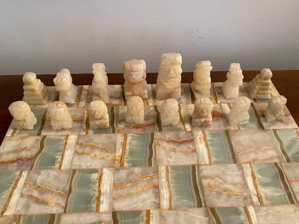 Beautiful Agate Chess Set