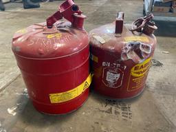 (2) Metal fuel cans