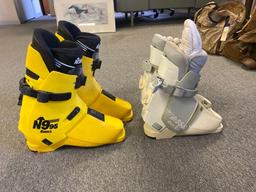 Men?s and Women?s Ski Boots.