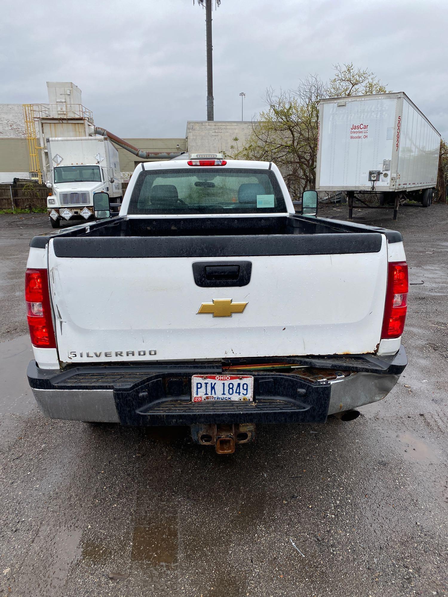 2013 Chevy Silverado 3500 4x4 Pickup Truck w/ Plow Setup